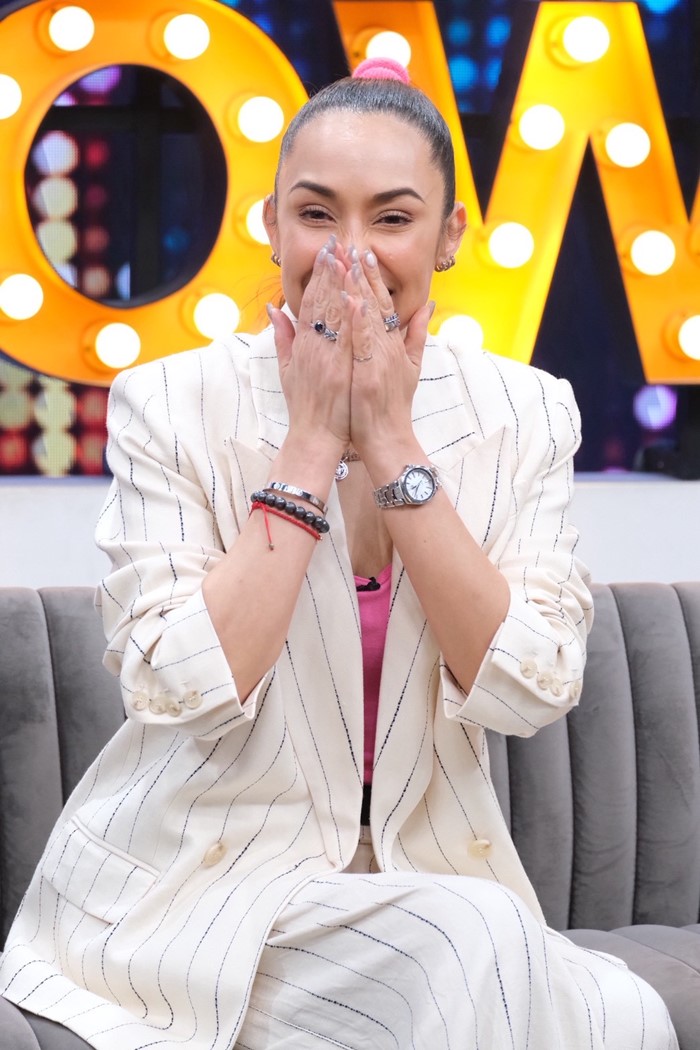  แคทรียา อิงลิช เปิดใจเหตุ ถูกแฟนฝรั่งเทกลางทาง งานหมั้นต้องล่ม 