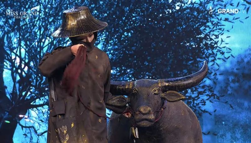 ชุดประจำชาติ Miss Grand Thailand 2024