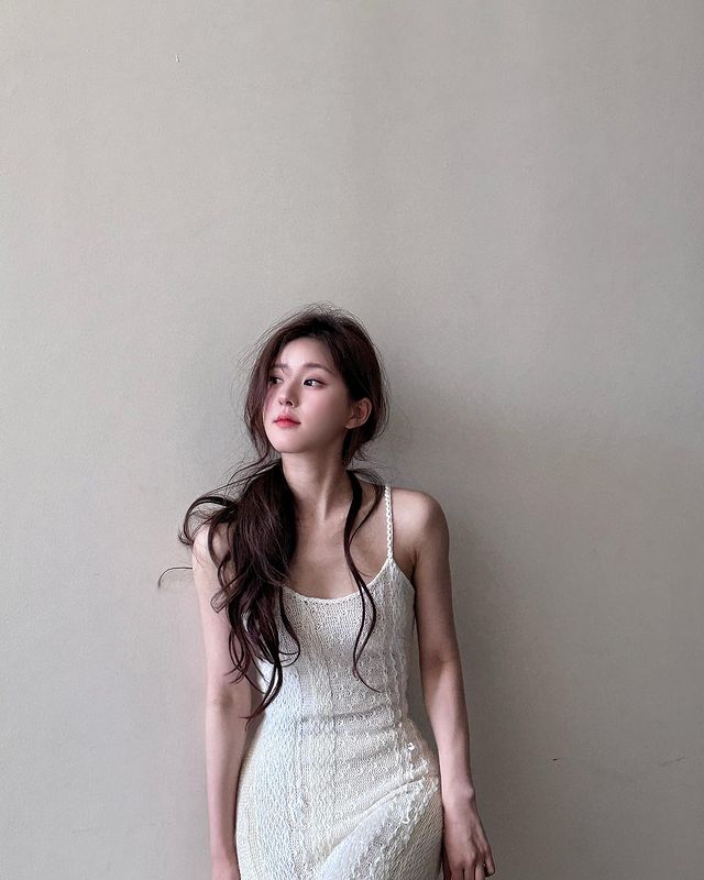 จ้าวลู่ซือ