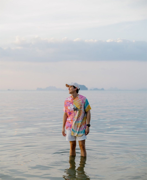 เจมส์ จิรายุ ชุดเล่นสงกรานต์