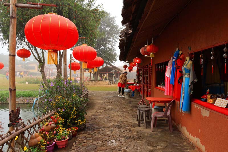 บ้านสันติชล หมู่บ้านจีนยูนาน