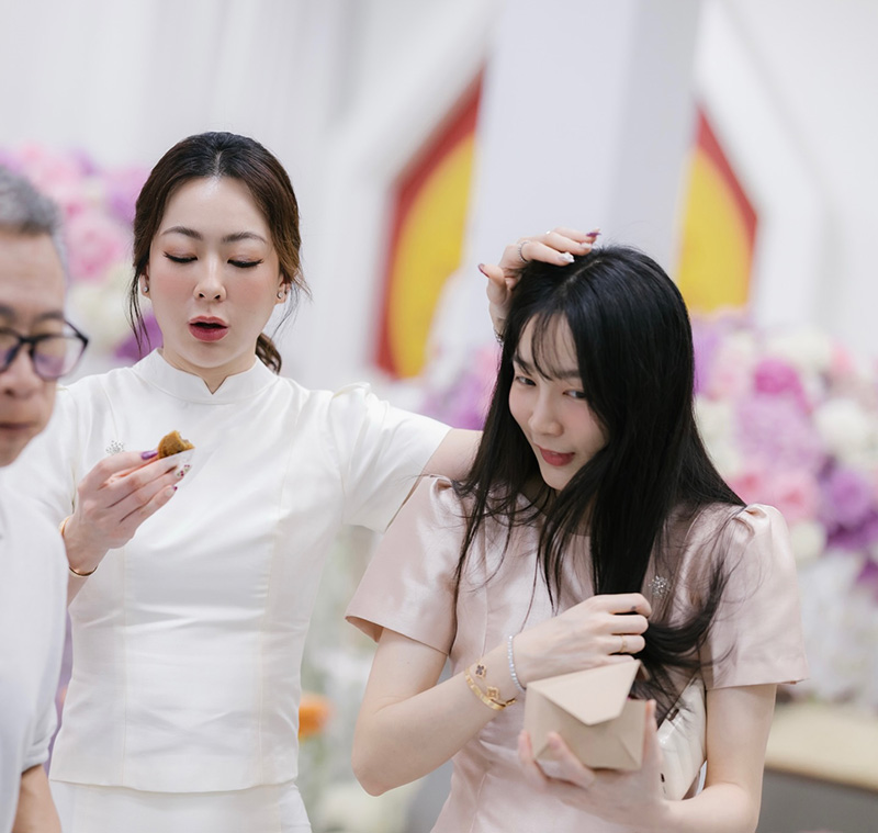 เกิล สุริสดา พี่สาว เกรซ ชลิตา