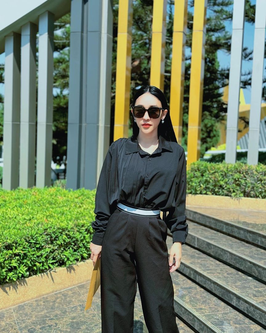 กิ๊ก รุ่งนภา  