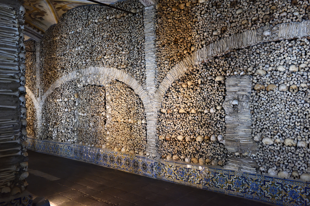 วิหารโครงกระดูก