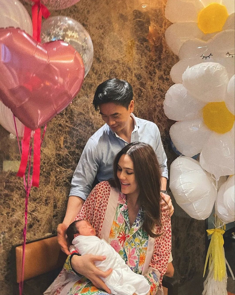 ชมพู่ อารยา