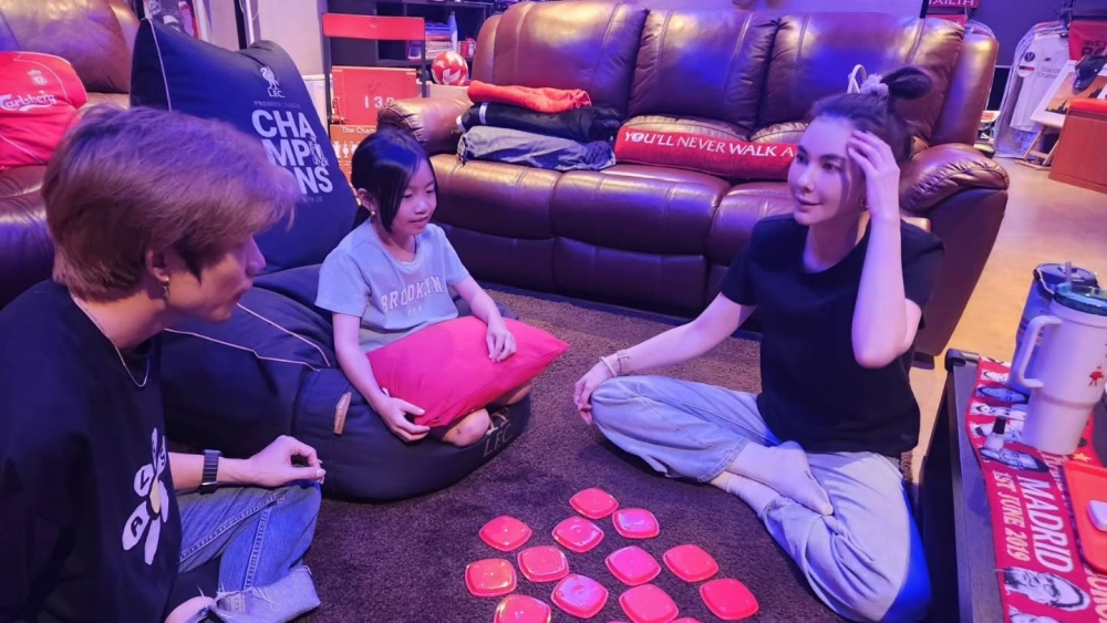 โบว์ เบญจวรรณ