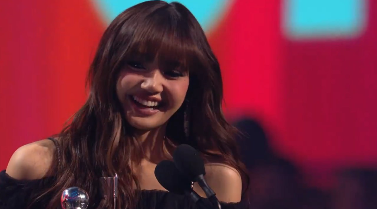  ลิซ่า BLACKPINK