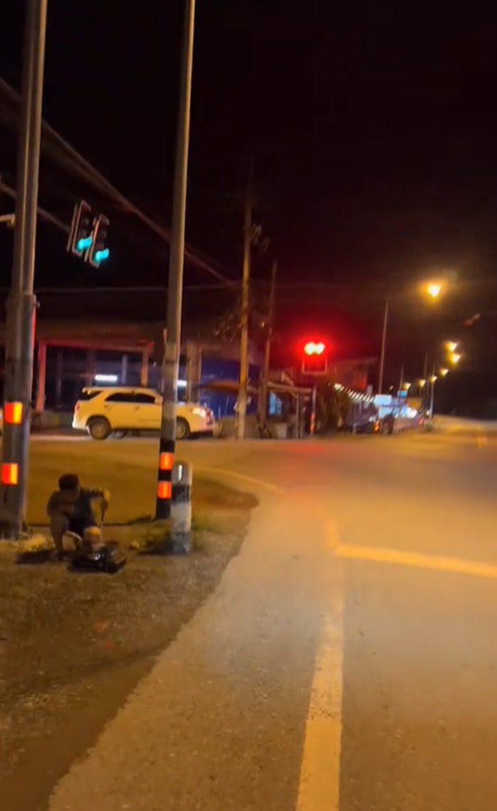 ผัดผักบุ้ง