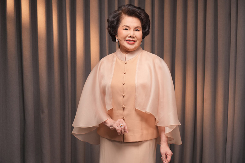 อี๊ด ดวงใจ หทัยกาญจน์, ลูกดารา,  LGBTQ+