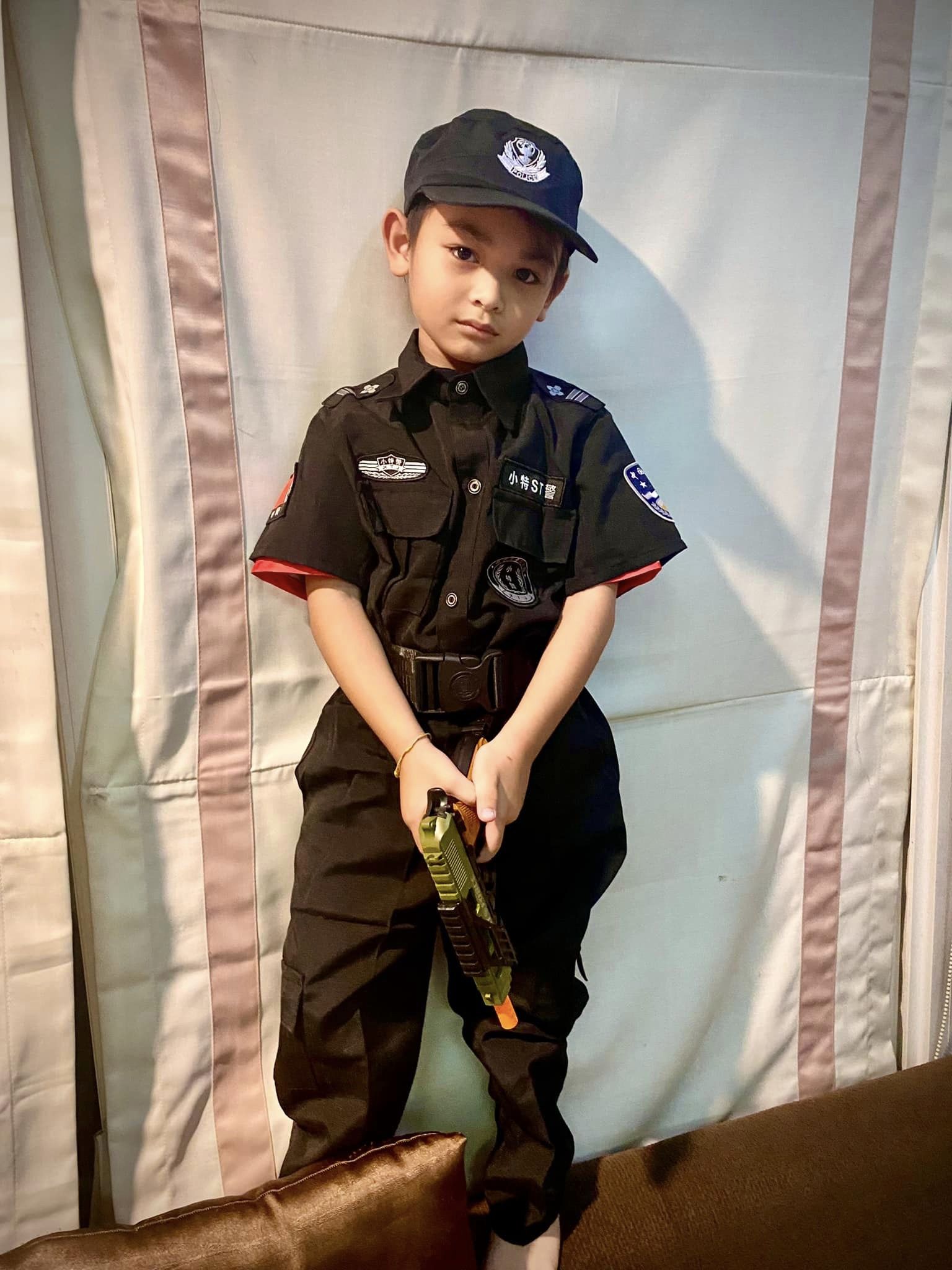 น้องลีออง 