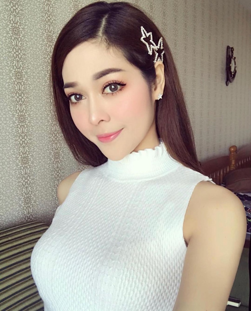 จูน นาตาชา