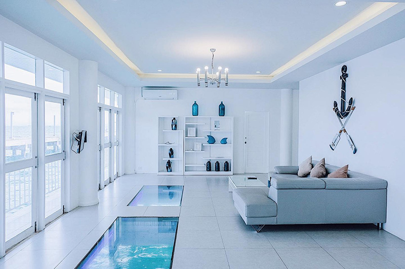 ริมทะเลรีสอร์ท