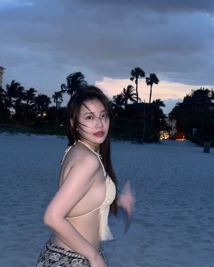 ปุยเมฆ นภสร หรือ หมอปุยเมฆ เปิดโหมดเซ็กซี่