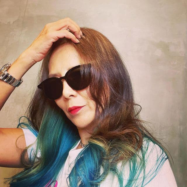 สีผม, ต่าย เพ็ญพักตร์