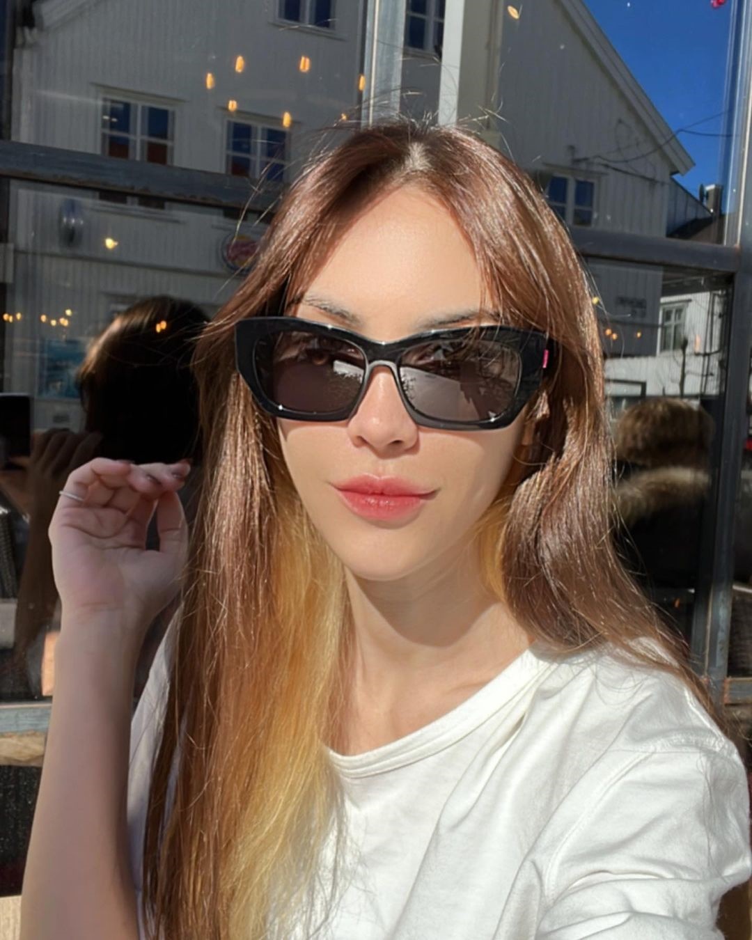 แมท ภีรนีย์ 