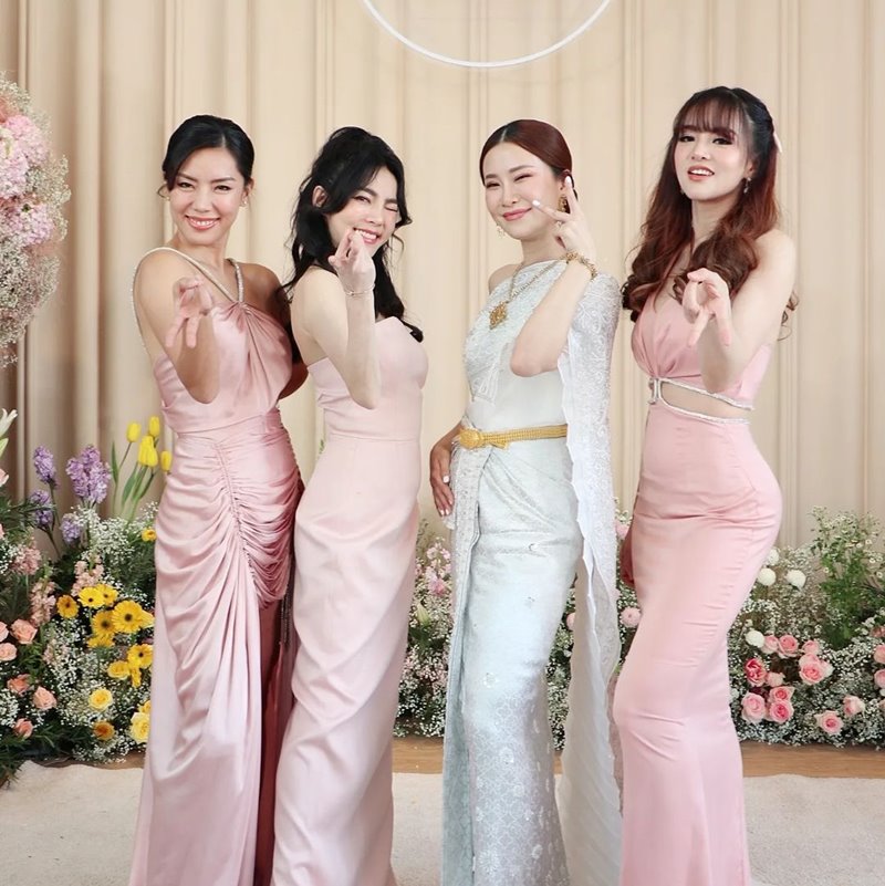 เกิร์ลลี่ เบอร์รี่