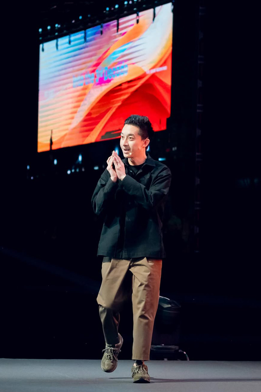 ประวัติ ณัฐพงศ์ คุณากรวงศ์ ลูกเขย ทักษิณ ว่าที่แคนดิเดตนายกฯ จากพรรคเพื่อไทย