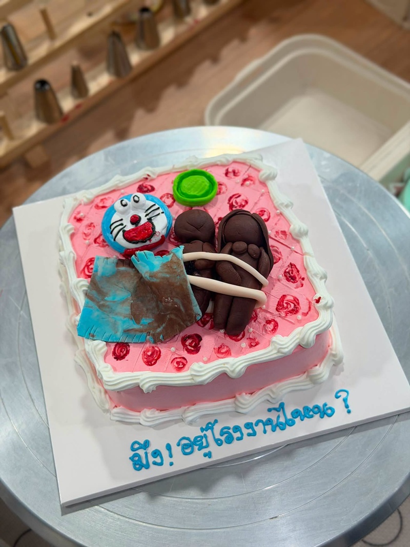 หมอนโดราเอมอน