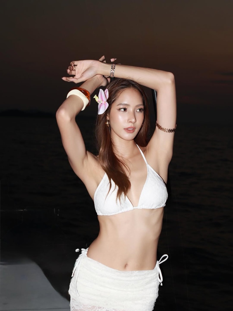 ใบหม่อน กิตติยา