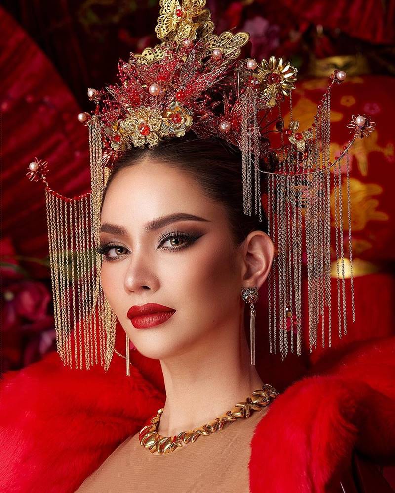 แอนนา เสืองามเอี่ยม