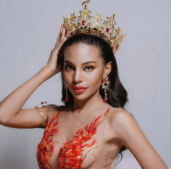 อินดี้ จอห์นสัน