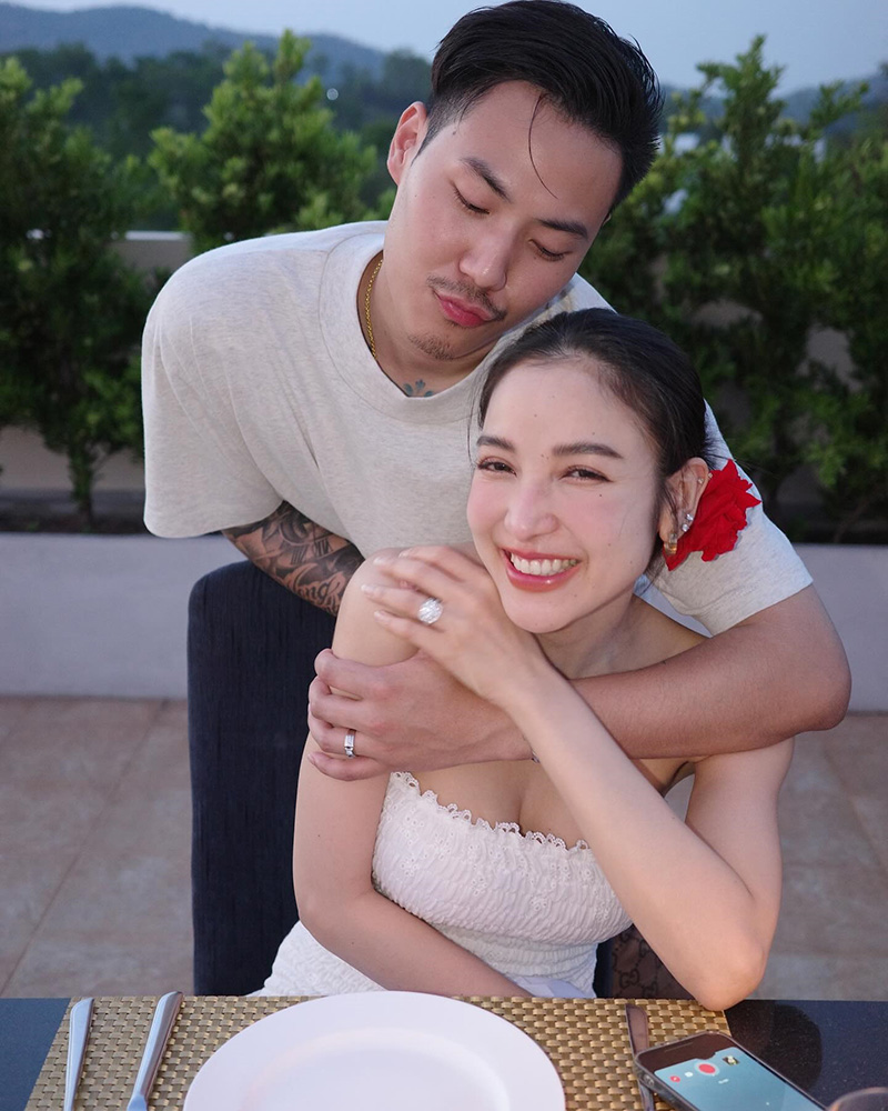 ส่องคอมเมนต์ แพท ณปภา ลงรูปล่าสุด คนหลุดโฟกัสที่มือ