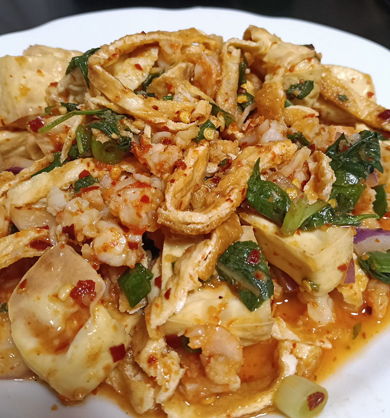 ลาบเต้าหู้กุ้งสับไข่เจียว เมนูลาบ เมนูเต้าหู้ สูตรอาหาร อาหารไทย