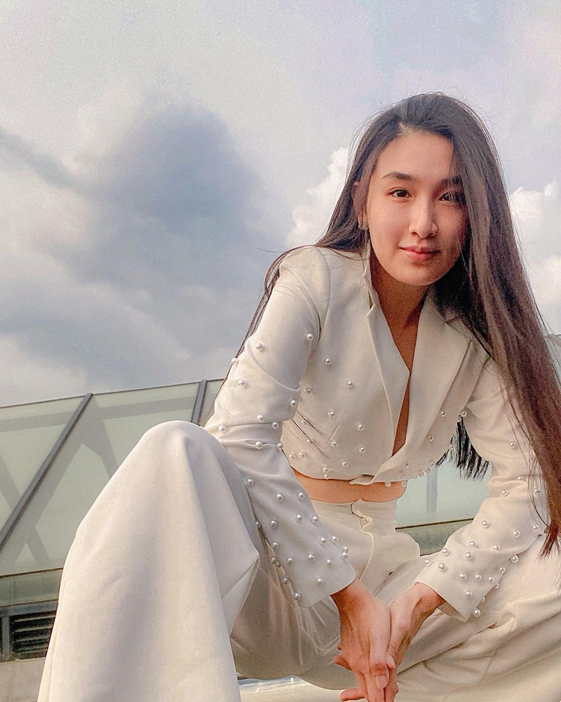 กระติ๊บ ชวัลกร