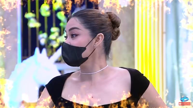 แจ๊ส ชวนชื่น