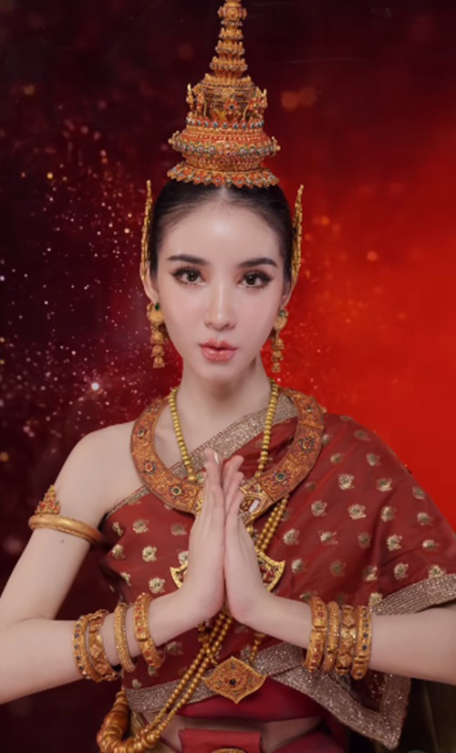 โยชิ รินลดา Ayothaya Makeup