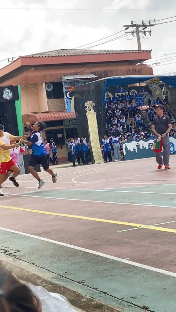 วิ่งผลัด