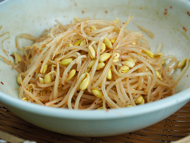 ถั่วงอกน้ำมันงา พันจัน เครื่องเคียงอาหารเกาหลี เมนูอาหารเกาหลี สูตรอาหาร