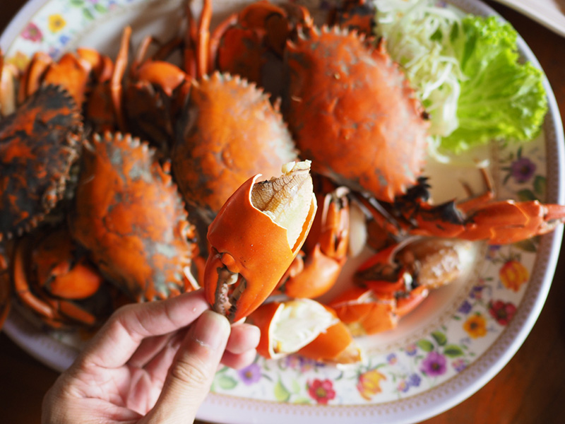 อาหารริมทะเลบางขุนเทียน