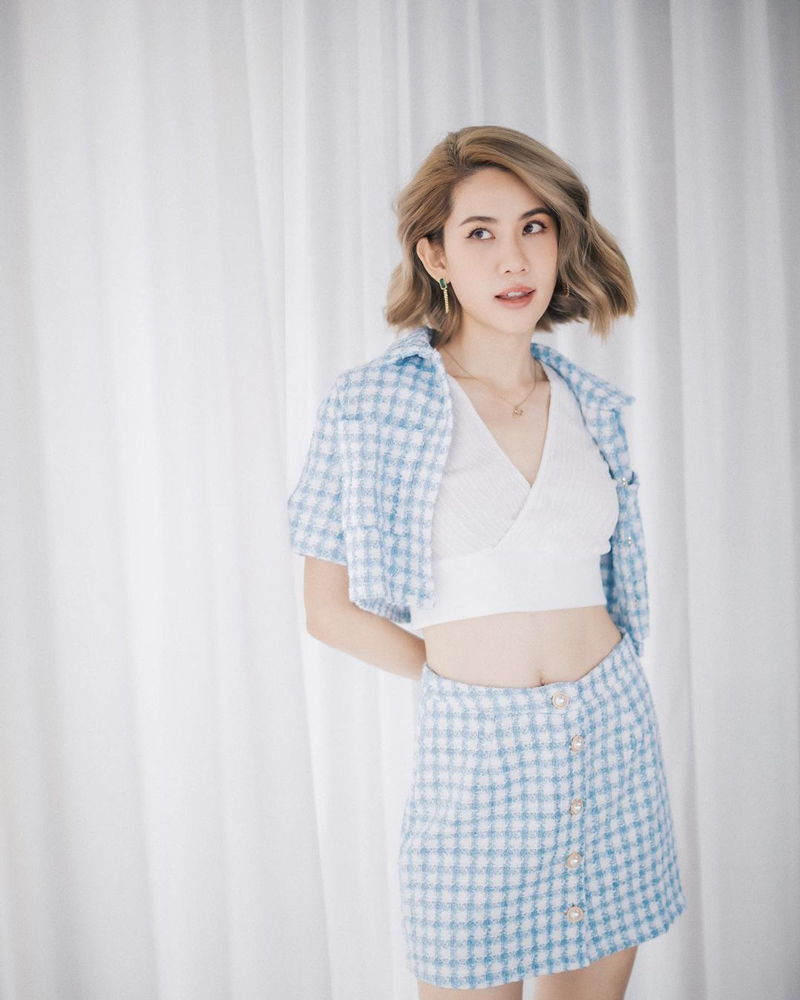 พลอย ภัทรากร