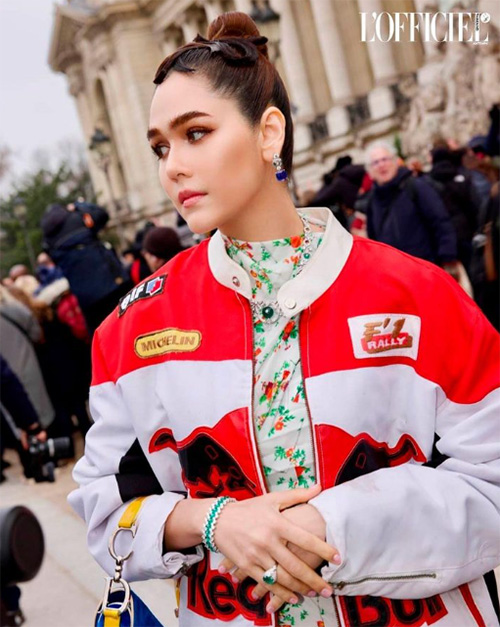 ชมพู่ อารยา