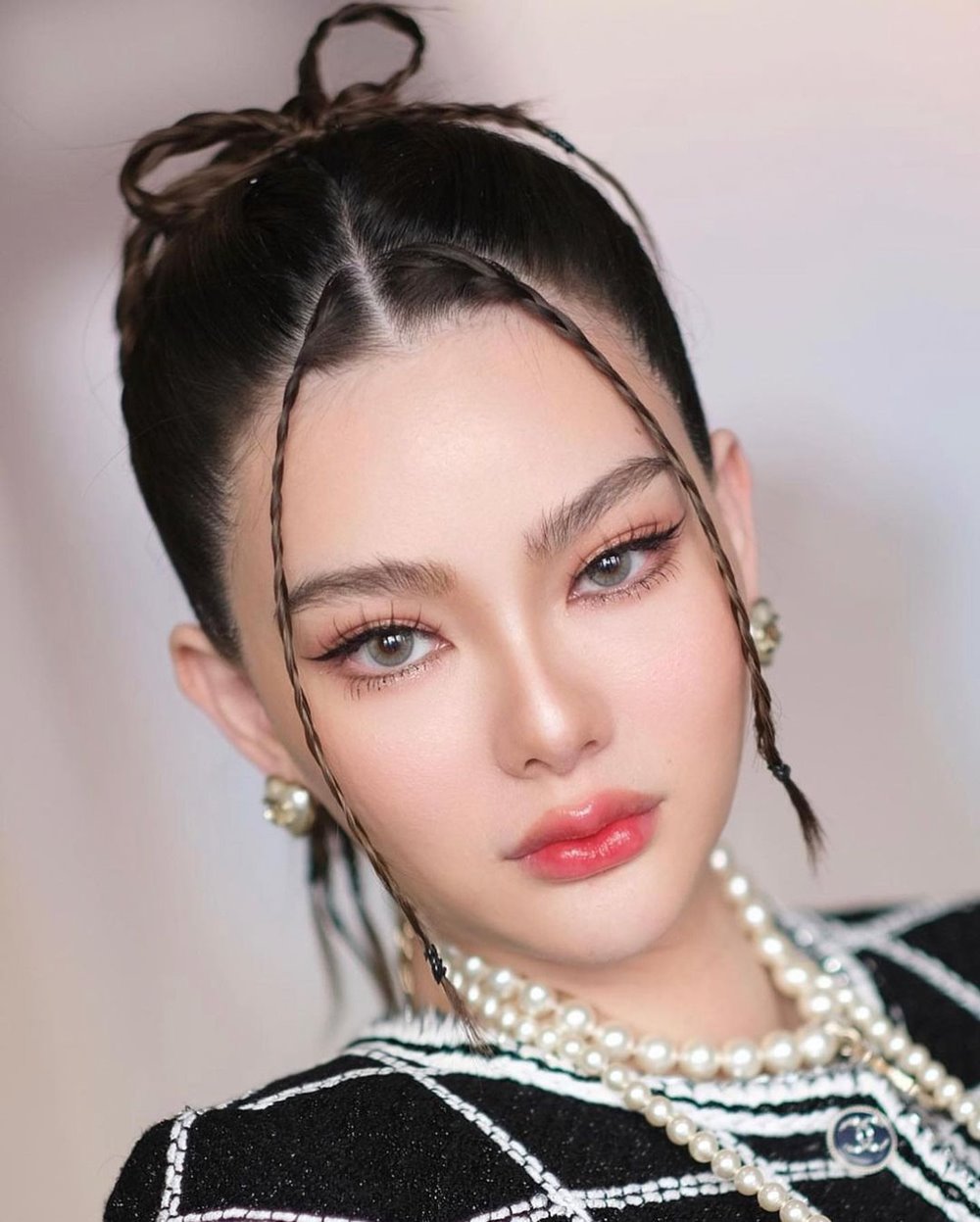 ดิว อริสรา