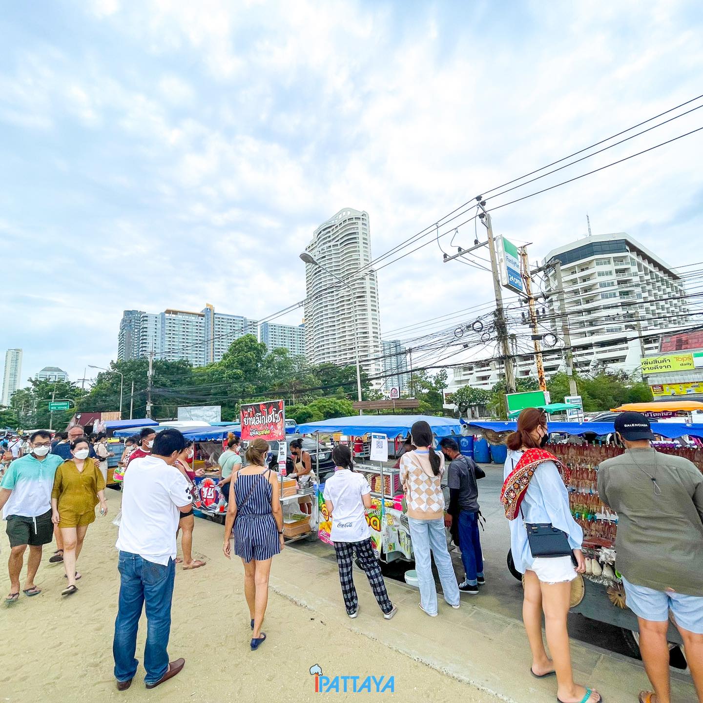 หาดจอมเทียน