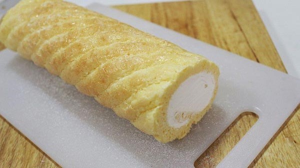 บิสกิตโรลเค้ก