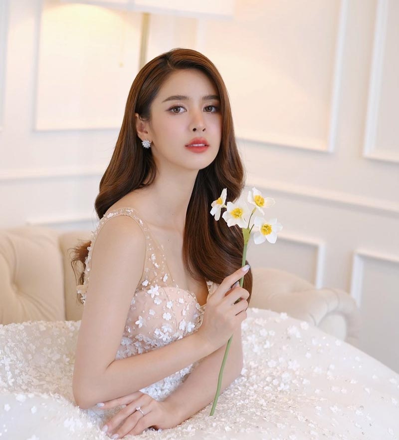 อาย ปรียานัฐ