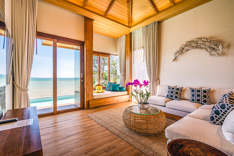 Sinae Phuket Luxury Hotel