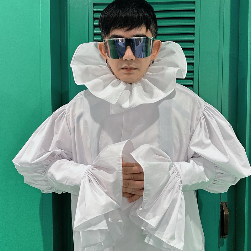 พชร์ อานนท์