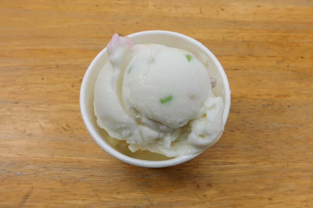 ไอศกรีมลอดช่องกะทิ