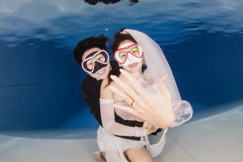 มะเหมี่ยว พรชดา ถ่ายพรีเวดดิ้งใต้น้ำ