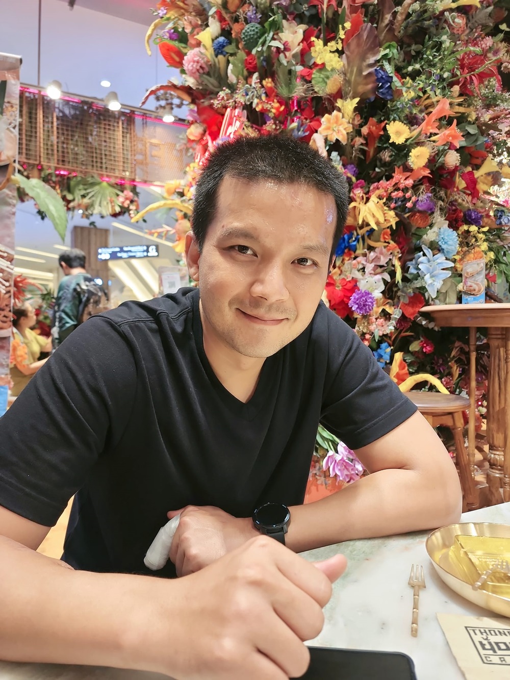 อะตอม สัมพันธภาพ