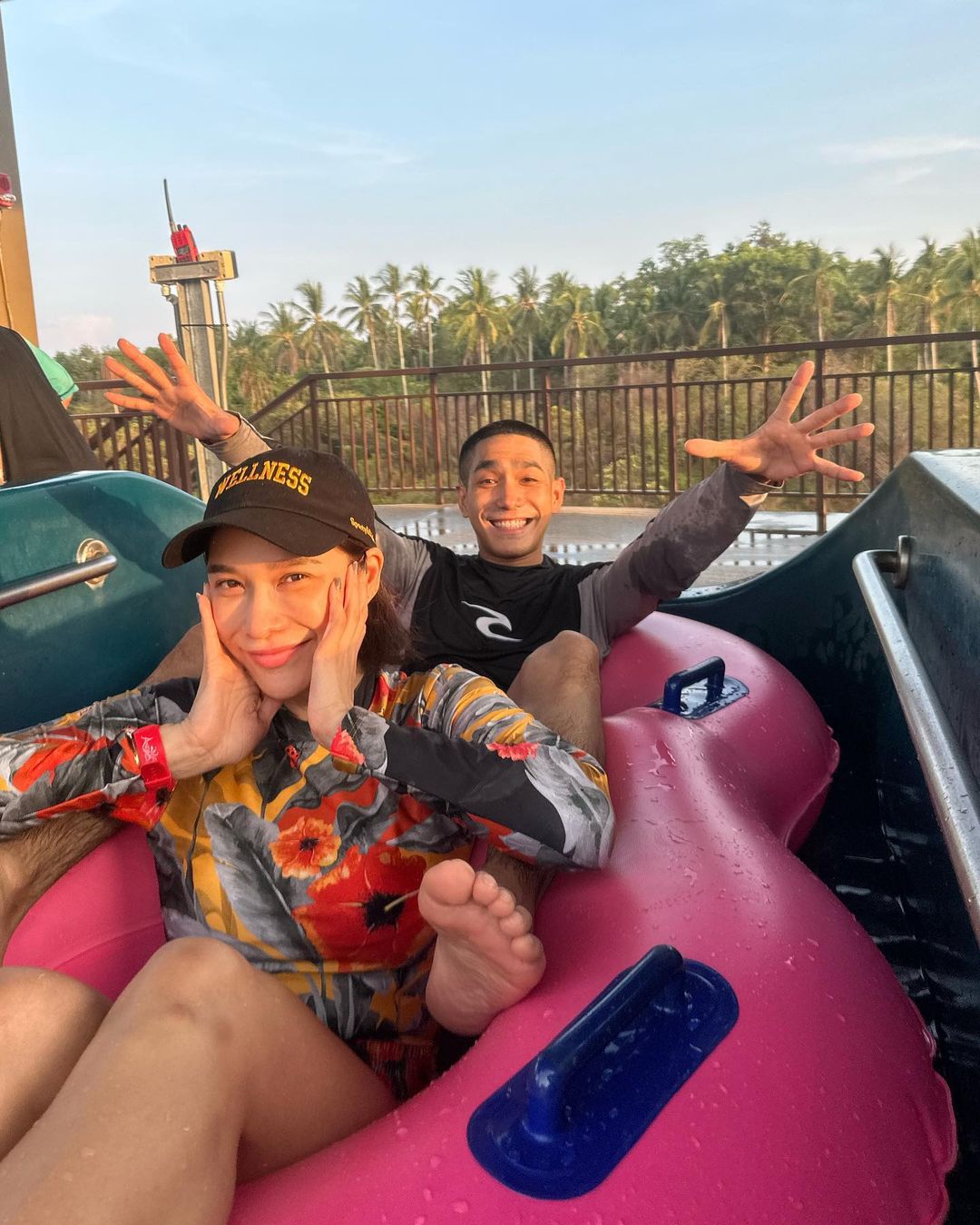  พลอย เฌอมาลย์ 