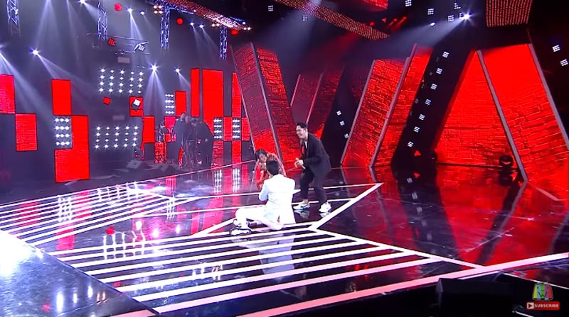 The Wall Song ร้องข้ามกำแพง