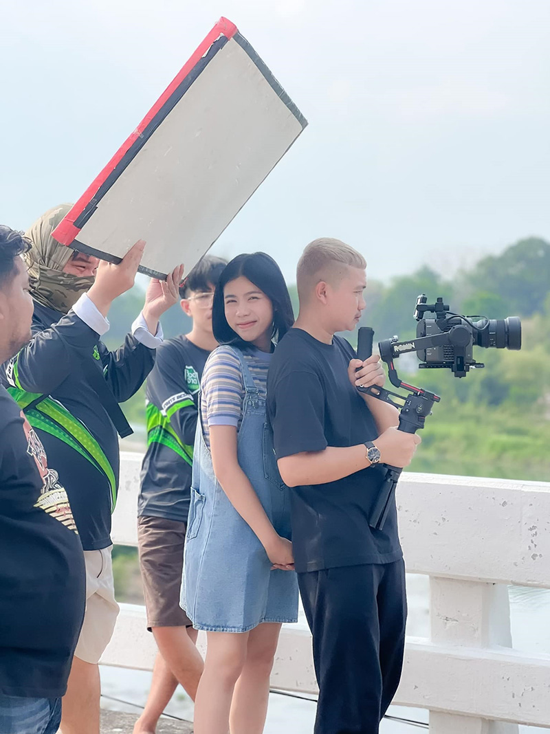 ครูไพบูลย์ ขึ้นแท่นผู้กำกับ พระเอก ทำละครคุณธรรมลงยูทูบ