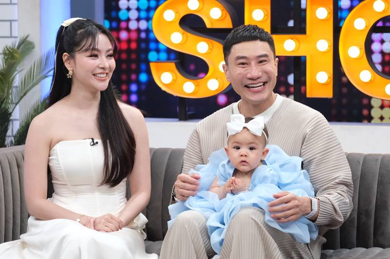 พราวฟ้า การัญชิดา - เสี่ยโบ๊ท ณัฐเดช 