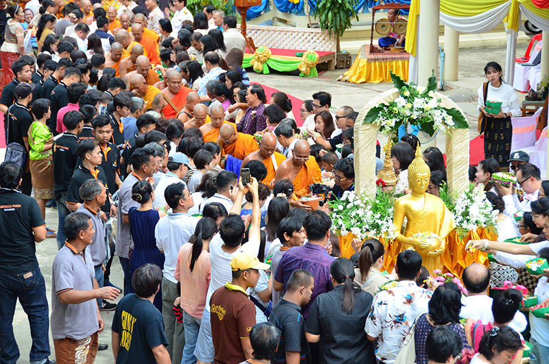 เข้าพรรษา