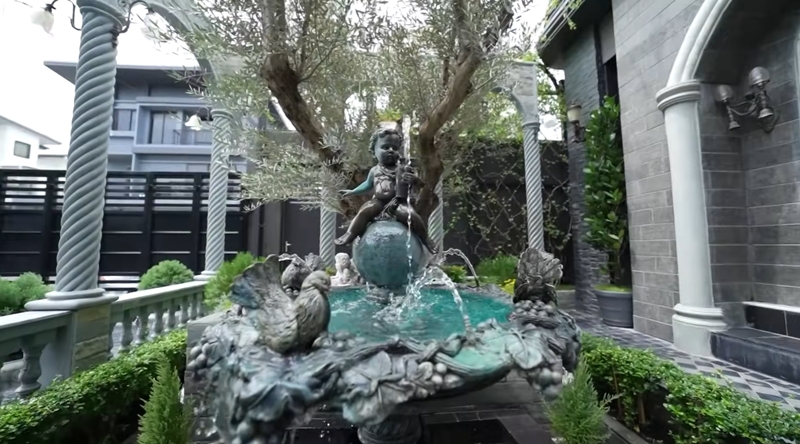 สวนบ้านกระแต อาร์สยาม น้ำพุ